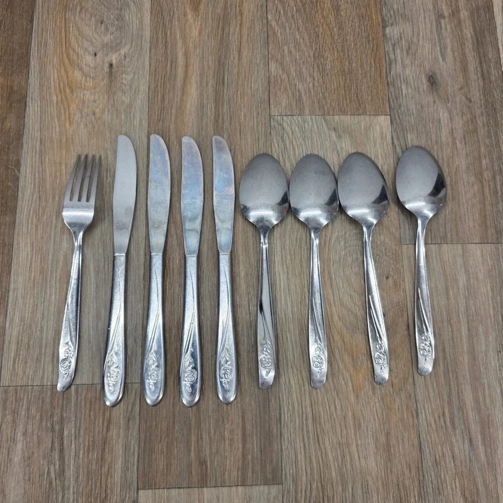 Oneida Rose Song Stainless‎ Flatware 9pc Set Knives Spoons Fork Floral Pattern